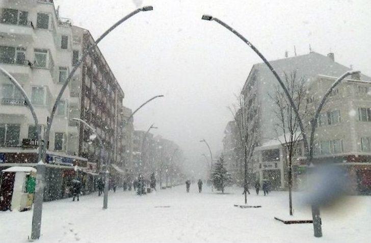 Bolu Kent Merkezinde Göz Gözü Görmüyor G2