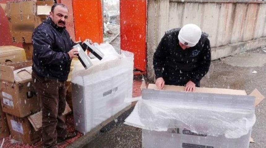 Kargo Tır&rsquo;ında Ka&ccedil;ak Sigara &Ccedil;ıktı