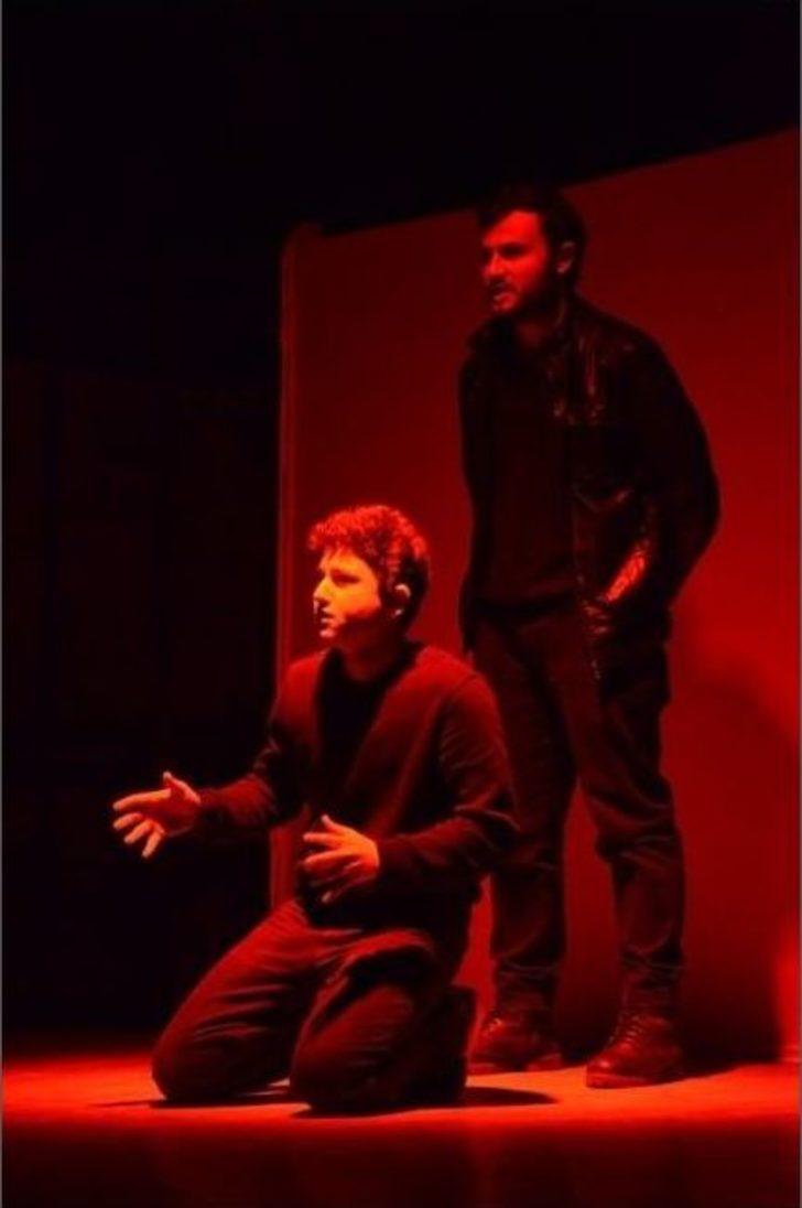 Kayıp Hayatlar Adlı Oyun İlgi Gördü G5