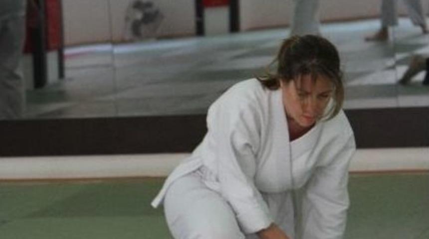 Kadınlara &Uuml;cretsiz Aikido İle Savunma Eğitimi