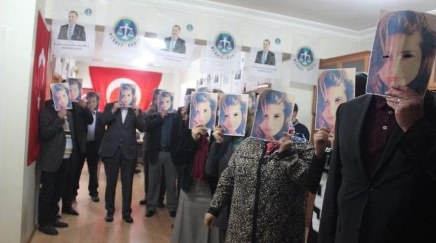 &Ouml;zgecan Maskesi Takıp, İdamın Geri Gelmesini İstediler