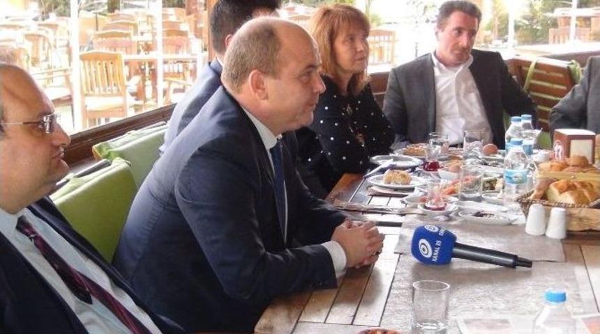 Ak Parti Manisa&rsquo;da En Az 60 Başvuru Bekleniyor