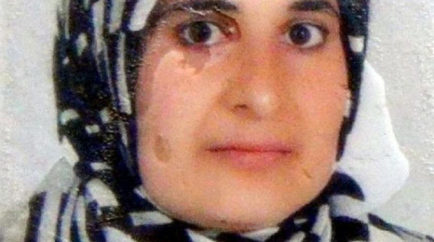 4 &Ccedil;ocuk Annesi Kadın Mangal K&ouml;m&uuml;r&uuml;nden Sızan Gazdan Zehirlenerek &Ouml;ld&uuml;