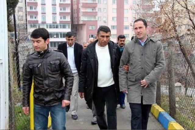 Şırnak'ta Hdp Ve Dbp'liler Gözaltı Protestosu