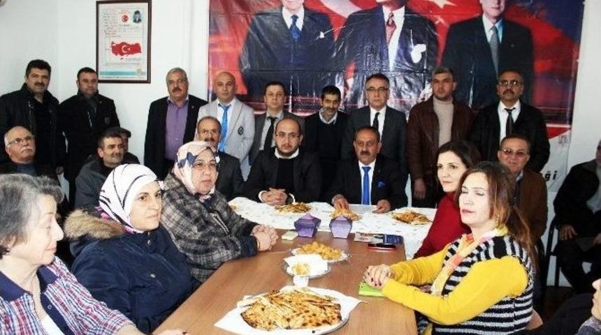 Korkmaz Adaylığını A&ccedil;ıkladı