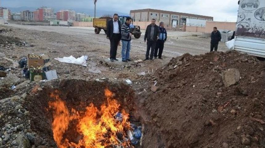 Ka&ccedil;ak Viski Ve Sigaralar İmha Edildi