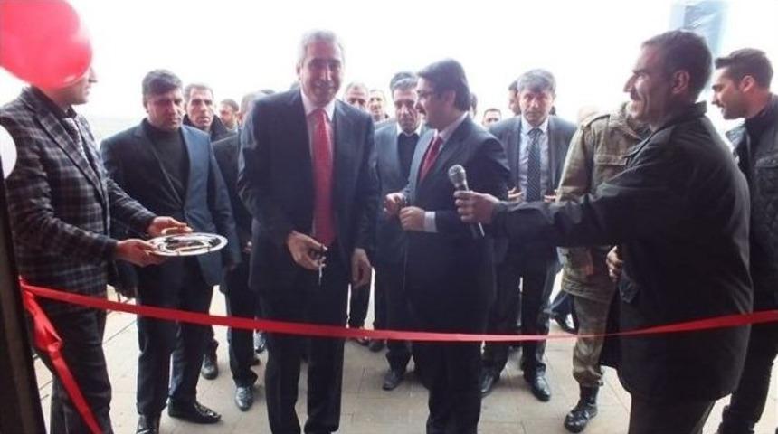 Milletvekili Ensarioğlu Kaygısız Mahallesi Karag&ouml;m&uuml; İlk Ve Ortaokulu A&ccedil;ılışına Katıldı