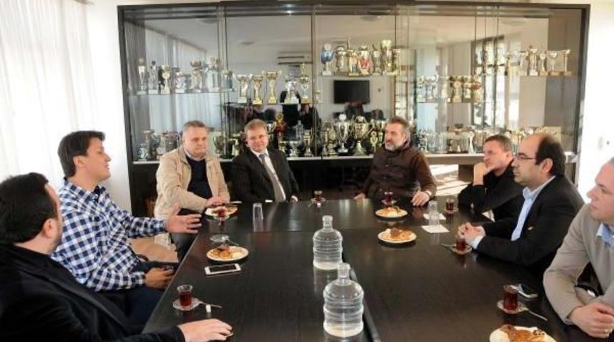 Altay-G&ouml;ztepe Y&ouml;netimi Derbi &Ouml;ncesi Bir Araya Geldi