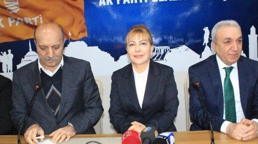 Prof. Dr. Yasemin A&ccedil;ık Ak Parti&rsquo;den Aday Adaylığı Başvurusunu Yaptı