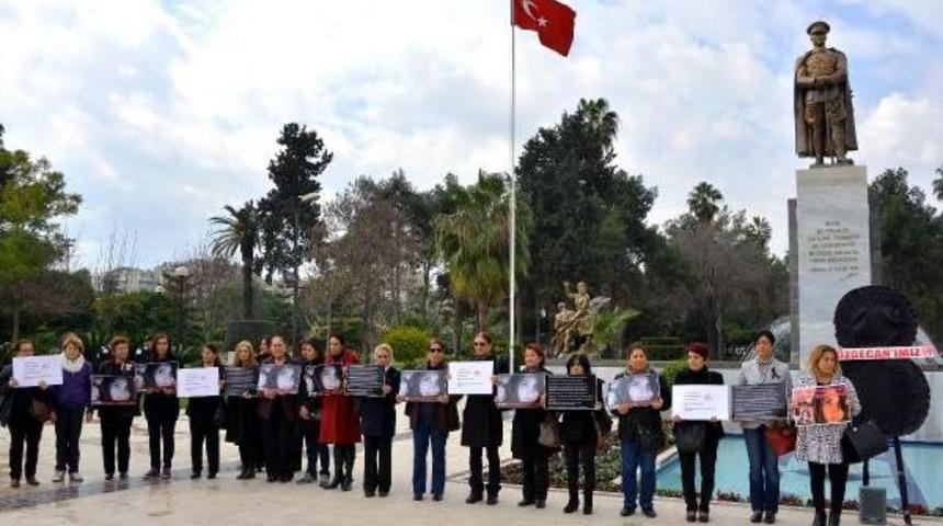 Adana'da Özgecan Protestoları Sürüyor