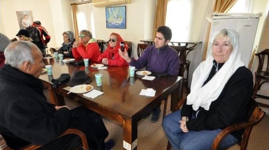 Bodrum&rsquo;da M&uuml;zeyyen Senar İ&ccedil;in Mevlit Okutuldu