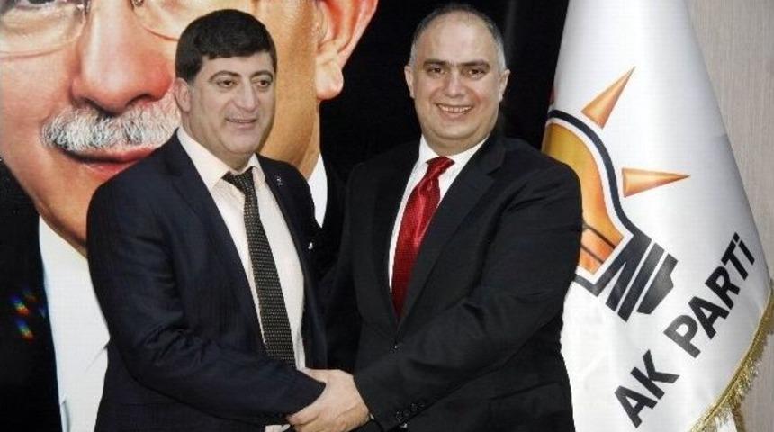 Nizamettin Ekinci Aday Adaylığını A&ccedil;ıkladı