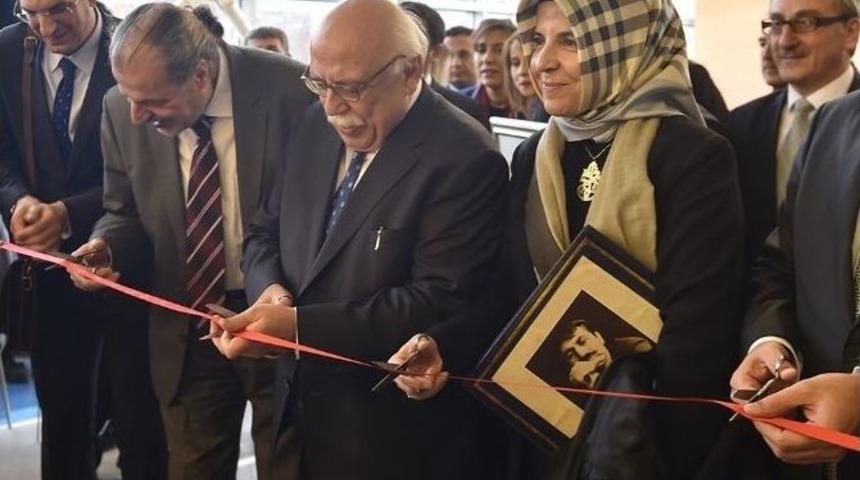 Bakan Avcı, 1.eba &Ccedil;izgi Karikat&uuml;r Yarışması &Ouml;d&uuml;l T&ouml;reni Ve Sergi A&ccedil;ılışına Katıldı