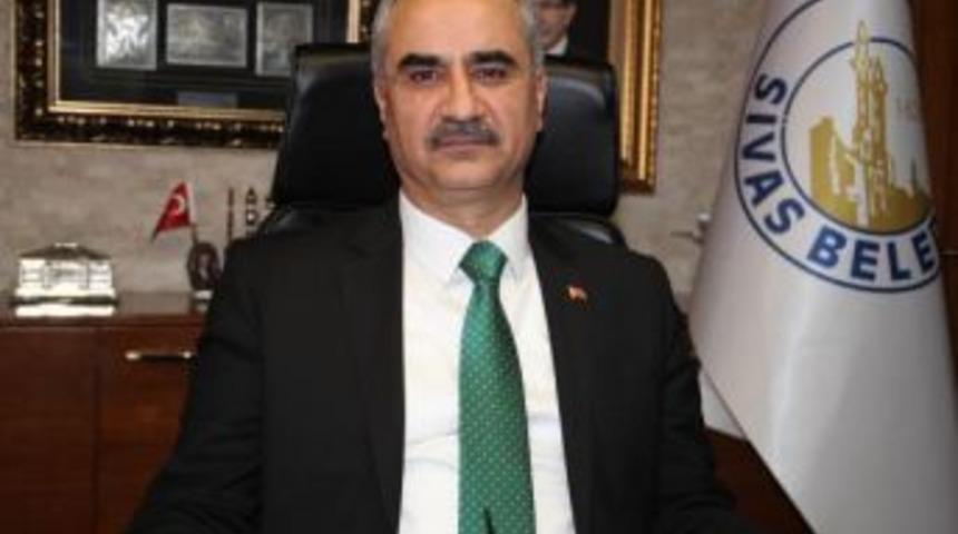 Sivas'ta 'hanımlar K&uuml;lt&uuml;r Merkezi'ne '&ouml;zgecan Aslan' Ismi Verilecek