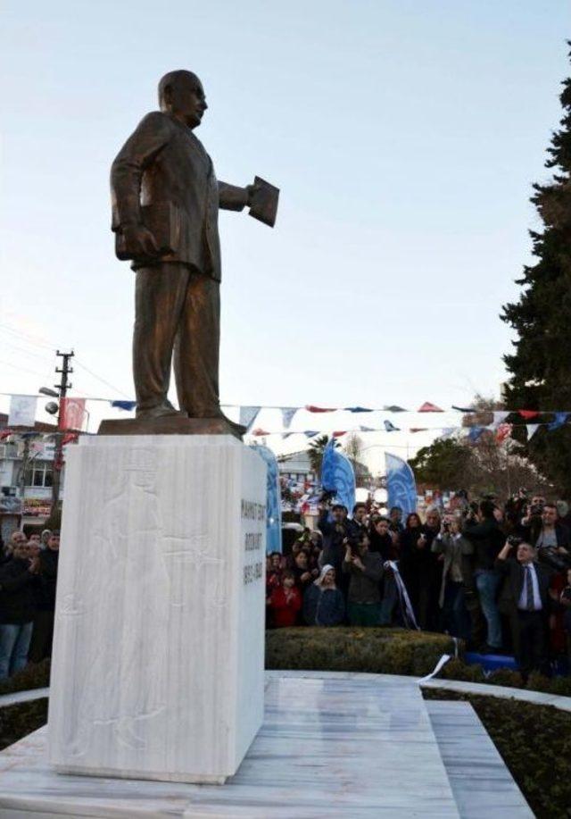 Türk Medeni Kanunu'nun Mimarı Kuşadası'nda Anıldı