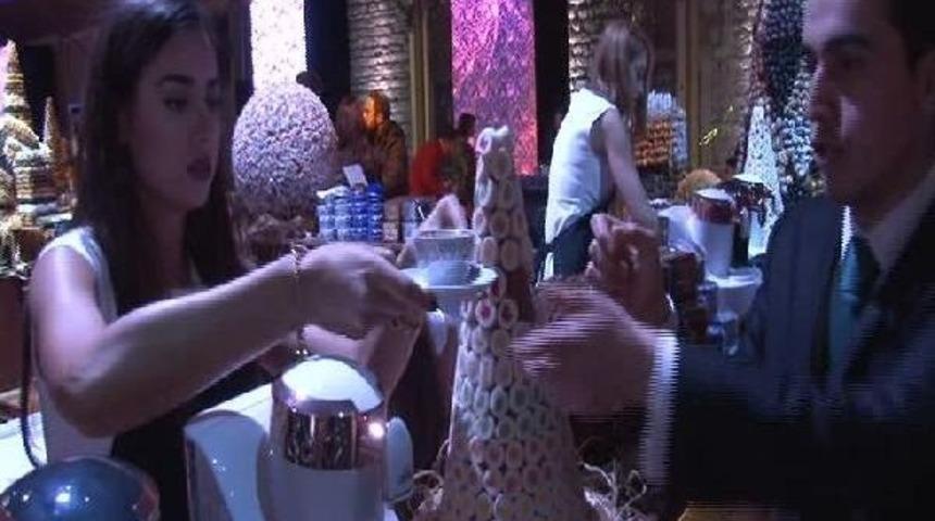 Bakan &Ouml;mer &Ccedil;elik: T&uuml;rkiye'nin T&uuml;m Kadınlarıyla Ne Kadar Gurur Duysak Azdır