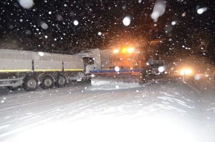 Konya’da Ulaşıma Kar Engeli G2