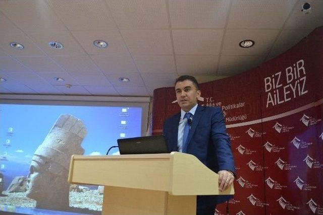 Erzurum’da Koruyucu Aile Eğitim Programı Düzenlendi