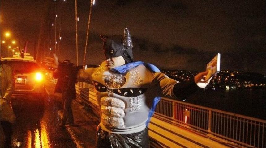 Boğazi&ccedil;i K&ouml;pr&uuml;s&uuml;nde G&ouml;r&uuml;lmemiş Alb&uuml;m Tanıtımı