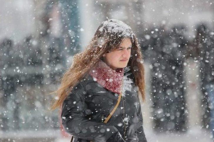 Kayseri’de Yoğun Kar Yağışı Etkili Oldu G3