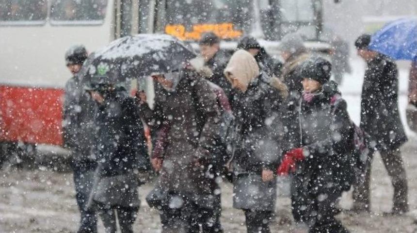 Erciyes Kayak Merkezi&rsquo;nde Kar Kalınlığı 2.5 Metreye Ulaştı