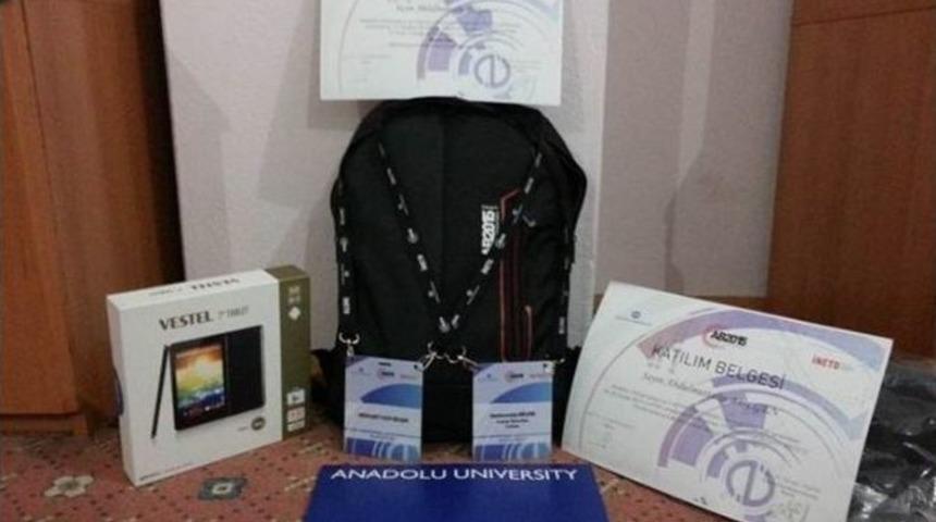 Erzincan &Uuml;niversitesi &Ouml;ğrencileri Akademik Bilişim Konferansında