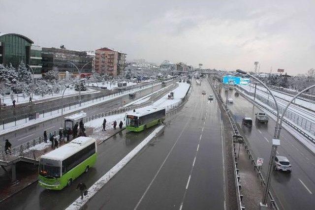 Kocaeli’de Kar Nedeniyle Kapalı Yol Yok