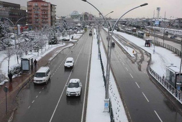 Kocaeli’de Kar Nedeniyle Kapalı Yol Yok