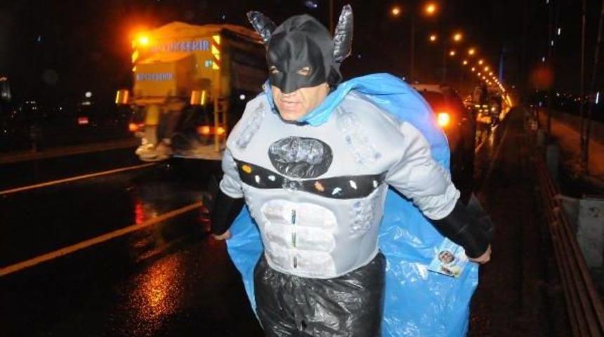 Boğazi&ccedil;i K&ouml;pr&uuml;s&uuml;'nde  Petmen