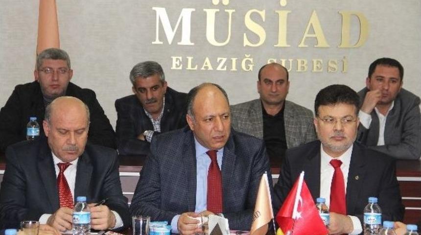 Dost Meclisi İş Adamı Barata&rsquo;yı Ağırladı