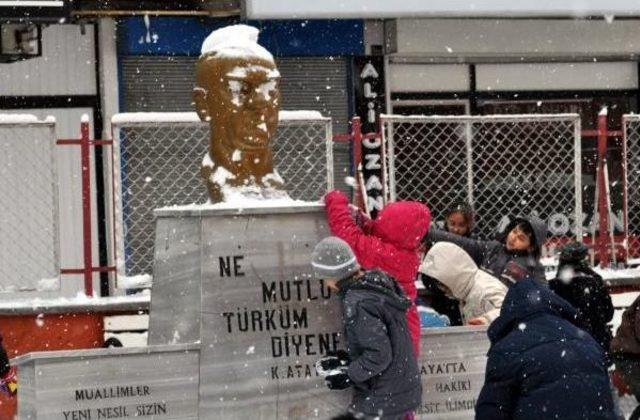 Kar Yağışı, Kayseri Ve Nevşehir'de Ulaşımı Olumsuz Etkiledi (4)