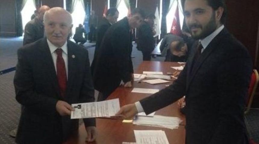 Yaşar Karayel Başvurusunu Ak Parti Genel Merkezi&rsquo;ne Yaptı