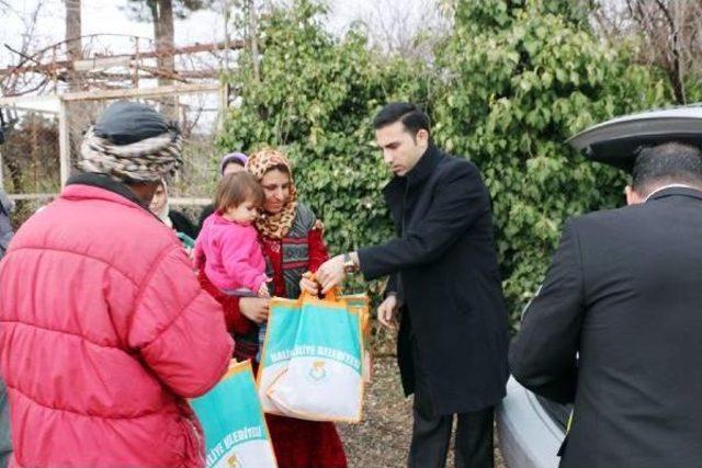 Haliliye Belediyesi’Nden Türkmenlere Yardım