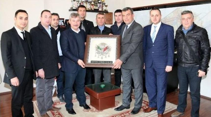 Başkan Yaralı’ya Osmanlı Tuğrası