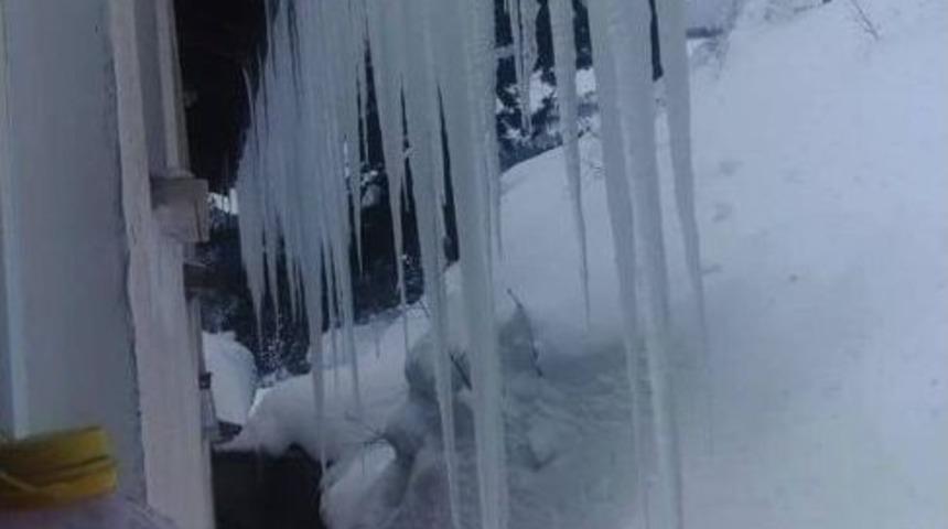 Buz Kütleleri Tehlike Saçıyor