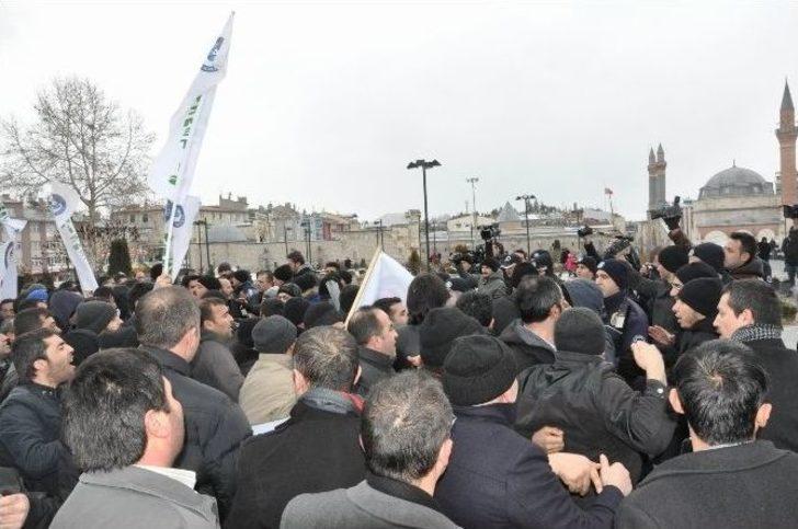 Sivas’ta Eylemlerini Sürdüren İşçilere Polis Müdahale Etti G1