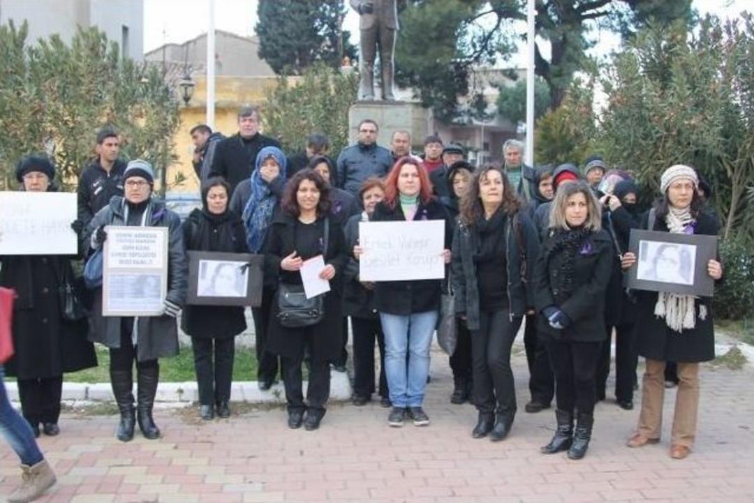 Ezineli Kadınlar &Ouml;zgecan Aslan İ&ccedil;in Y&uuml;r&uuml;d&uuml;