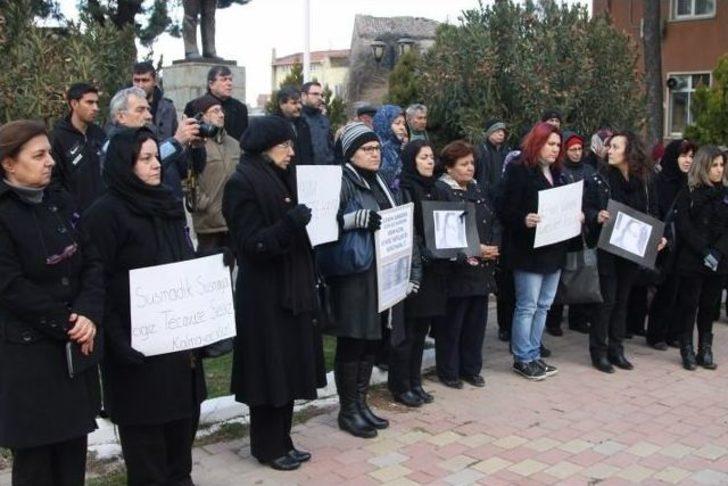 Ezineli Kadınlar Özgecan Aslan İçin Yürüdü G1