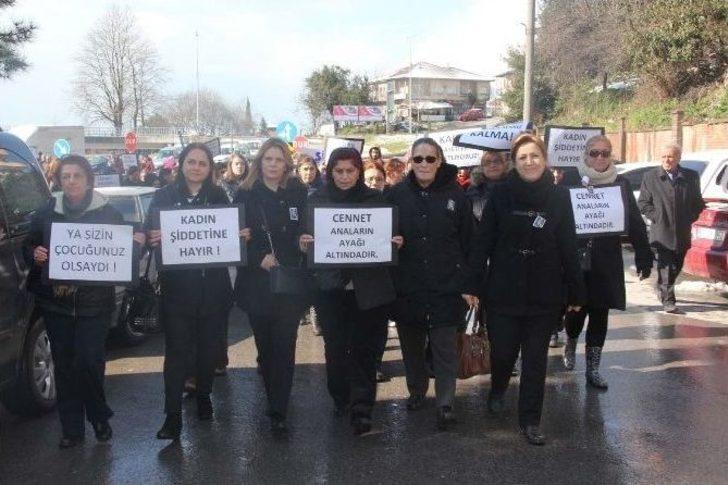 Alaplı’da Özgecan İçin Yürüyüş Düzenlendi G4