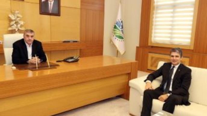 To&ccedil;oğlu Samrıoğlu&rsquo;na Başarı Diledi