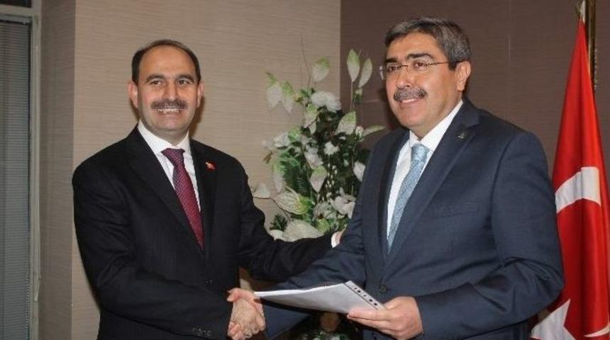 Bozgeyik Ve Uzer Milletvekilliği Aday Adaylığı Başvurusunda Bulundu