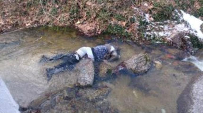 Dere Yatağında Cesedi Bulundu