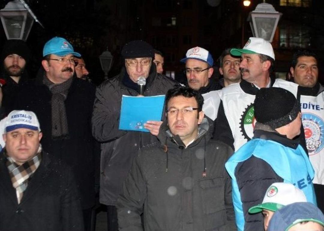 İş&ccedil;iler Kıdem Tazminatı İ&ccedil;in Y&uuml;r&uuml;d&uuml;