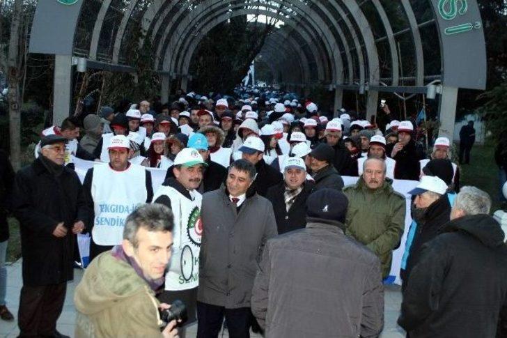 İşçiler Kıdem Tazminatı İçin Yürüdü G1