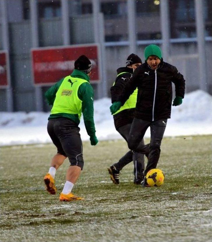 Bursaspor, Çaykur Rize Hazırlıklarını Sürdürüyor G5