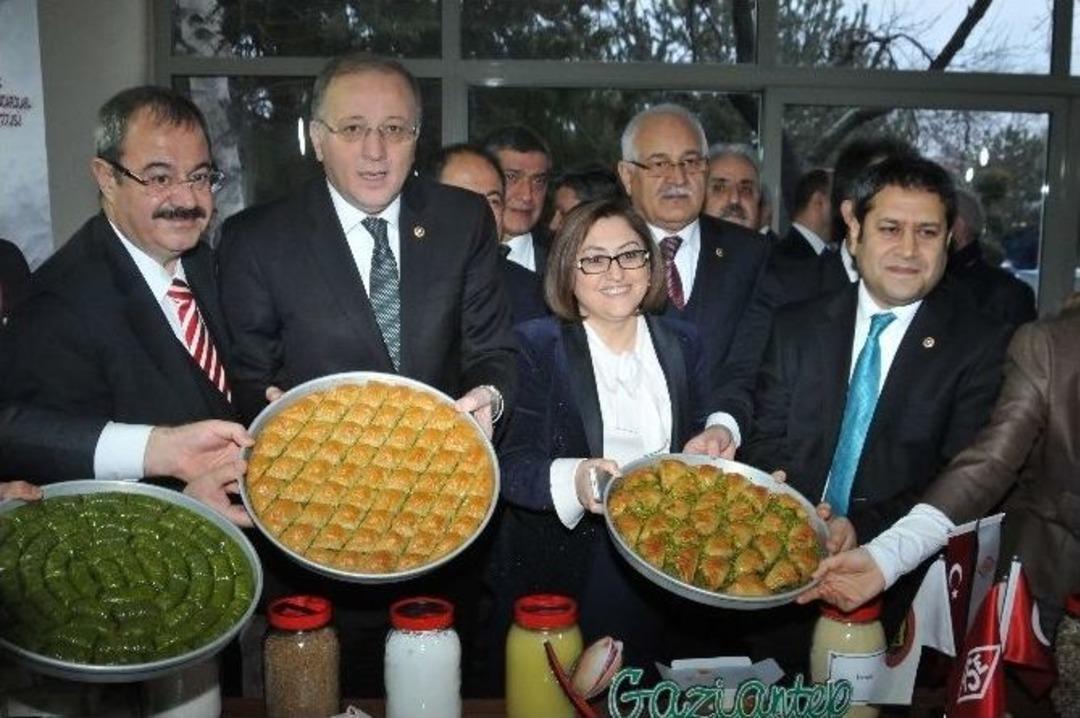 T&uuml;rk Baklavasına Standart Geldi