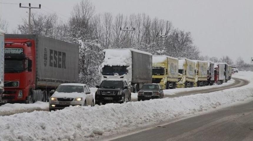 Bursa-ankara Karayolu Ulaşıma Kapandı