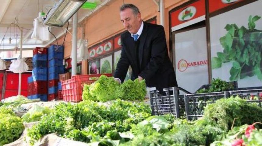 Pazar Tezgahından Siyasete