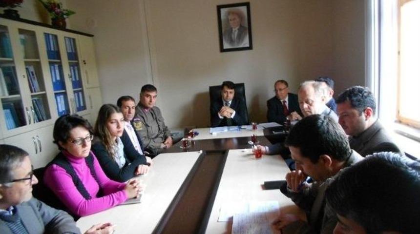 Pazarlar&rsquo;da Hayat Boyu &Ouml;ğrenme, Halk Eğitimi Planlama Ve İşbirliği Komisyonu Toplantısı Yapıldı