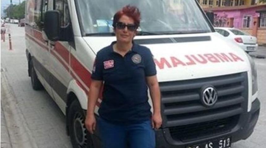 (&ouml;zel Haber) 4 &Ccedil;ocuk Annesi Ambulans Şof&ouml;r&uuml;n&uuml;n Başarısı